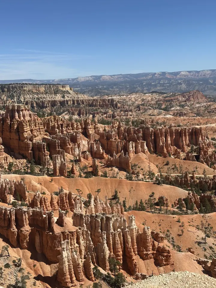 Sunrise Point Bryce Canyon, vue sur l'amphithéâtre principal