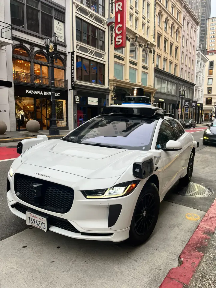 Waymo voiture autonome San Francisco